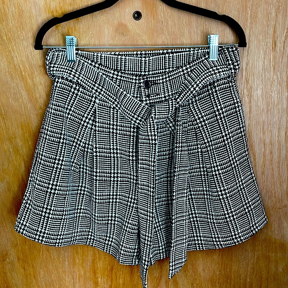 Plaid Tweet Belted High Waist Shorts
